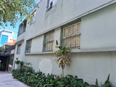 Casa com 5 Quartos à venda, 440m² no São Pedro, Belo Horizonte