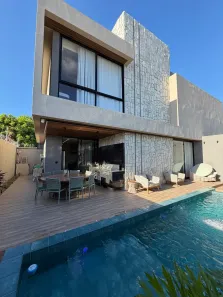 Sobrado com 4 Quartos à venda, 170m² no Portal do Sol, João Pessoa
