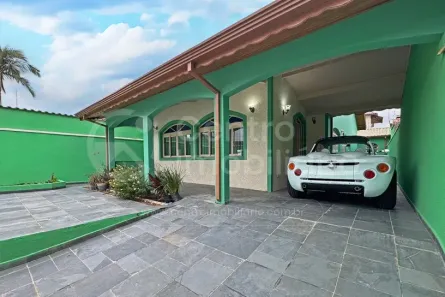 Casa com 2 Quartos à venda, 140m² no Jardim Casablanca, Peruíbe