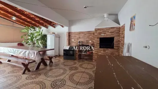 Casa com 4 Quartos à venda, 250m² no Jardim Adriana I, Londrina
