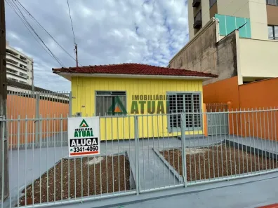 Casa com 3 Quartos para alugar, 139m² no Vila Ipiranga, Londrina