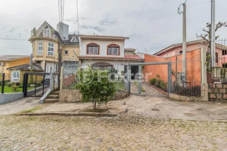 Casa com 4 Quartos à venda, 244m² no Cavalhada, Porto Alegre
