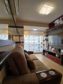 Apartamento com 2 Quartos à venda, 62m² no Vila Ipiranga, Porto Alegre