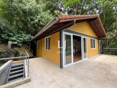 Casa de Condomínio com 1 Quarto à venda, 100m² no Araras, Petrópolis