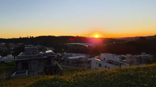 Lote/Terreno à venda, 530m² no Loteamento Vale Azul I, Jundiaí
