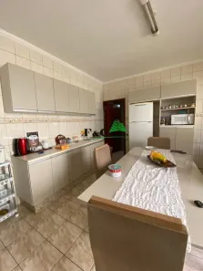 Casa com 2 Quartos à venda, 99m² no Jardim Residencial Guimarães, Limeira