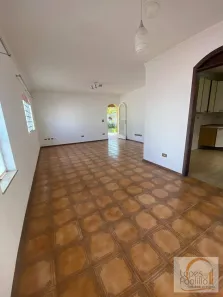 Casa com 2 Quartos para alugar, 186m² no Vila Helena, Atibaia