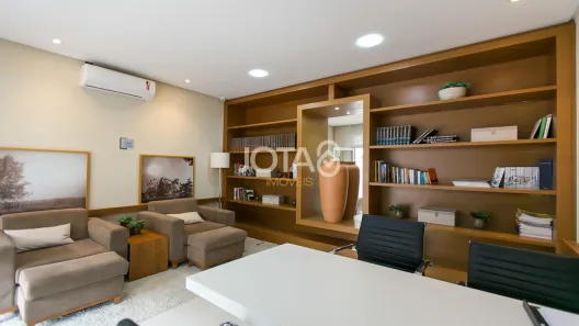 Apartamento com 4 Quartos à venda, 193m² no Água Verde, Curitiba