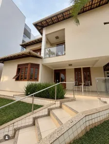 Casa com 4 Quartos à venda, 372m² no Marajoara, Teófilo Otoni