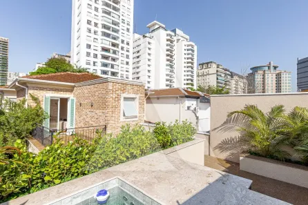 Casa com 4 Quartos para alugar, 230m² no Vila Nova Conceição, São Paulo