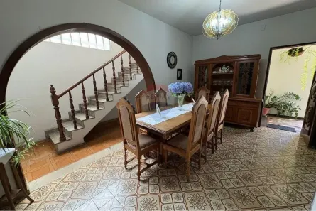 Casa com 4 Quartos à venda, 447m² no Caiçara-Adelaide, Belo Horizonte