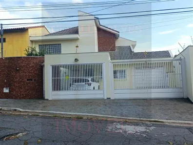 Casa com 3 Quartos à venda, 238m² no Bosque da Saúde, São Paulo