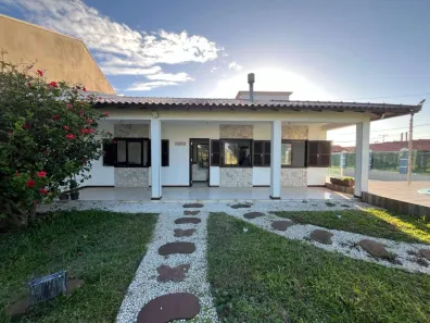 Casa com 3 Quartos à venda, 170m² no CIDREIRA, Cidreira