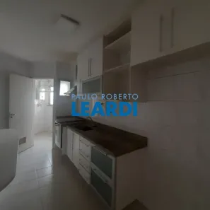 Apartamento com 3 Quartos para venda ou aluguel, 72m² no Vila Isa, São Paulo