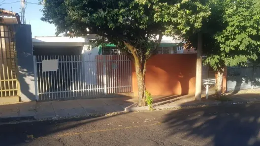 Casa com 3 Quartos à venda, 170m² no Vila Nossa Senhora Aparecida, São José do Rio Preto