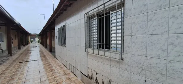 Casa com 1 Quarto à venda, 60m² no Guilhermina, Praia Grande