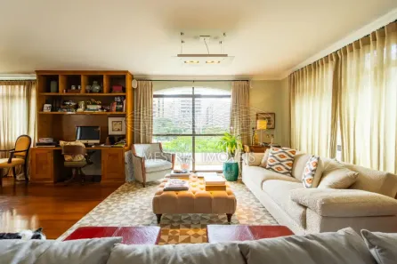 Apartamento com 3 Quartos à venda, 171m² no Vila Uberabinha, São Paulo