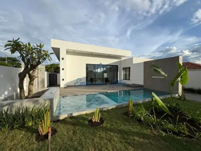 Casa de Condomínio com 3 Quartos à venda, 168m² no , Pardinho