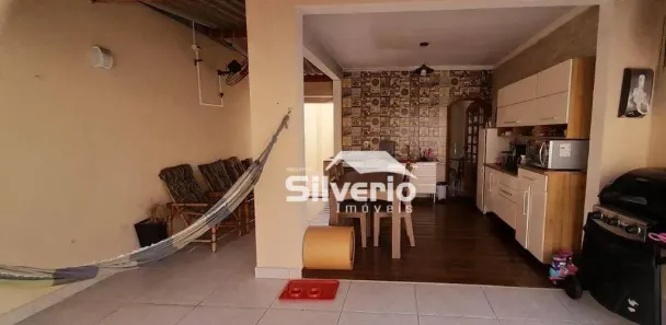 Sobrado com 3 Quartos à venda, 140m² no Jardim Bela Vista, São José dos Campos