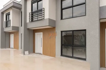 Sobrado com 3 Quartos à venda, 184m² no Vista Alegre, Curitiba