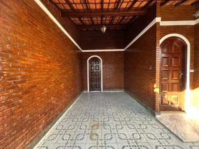 Imóvel Comercial com 1 Quarto para alugar, 178m² no Chácara Primavera I, Pouso Alegre