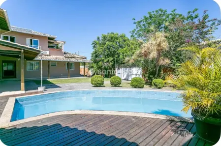 Casa com 5 Quartos à venda, 327m² no Campeche, Florianópolis