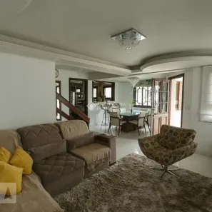 Casa com 3 Quartos para alugar, 160m² no Hípica, Porto Alegre