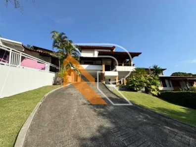 Casa de Condomínio com 4 Quartos à venda, 333m² no Piratininga, Niterói