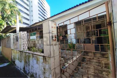 Casa com 5 Quartos à venda, 217m² no Casa Forte, Recife