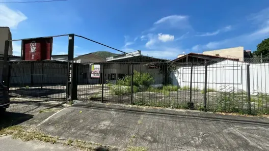 Galpão/Depósito/Armazém com 2 Quartos para alugar, 507m² no Jardim Sulacap, Rio de Janeiro