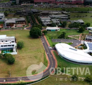 Lote/Terreno à venda, 705m² no Gávea, Uberlândia