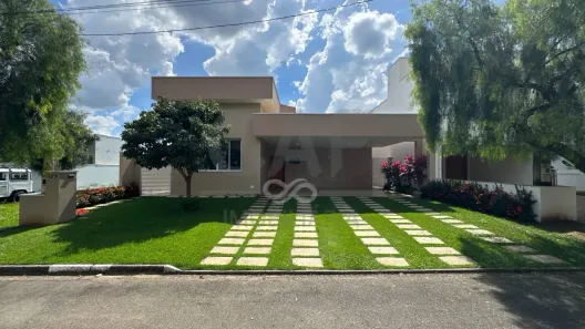 Casa de Condomínio com 3 Quartos à venda, 252m² no Parque Residencial Nova Holanda, Holambra
