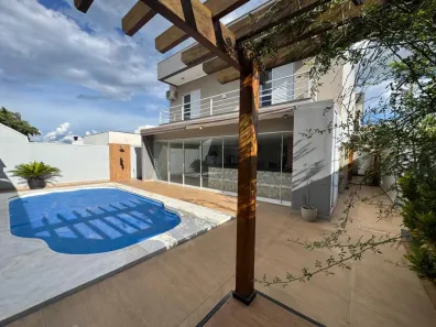 Casa de Condomínio com 3 Quartos à venda, 320m² no Quinta Ranieri, Bauru