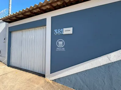 Casa com 3 Quartos para alugar, 110m² no Vila Campos, Montes Claros