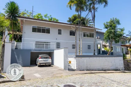 Casa com 3 Quartos à venda, 140m² no Centro, Blumenau