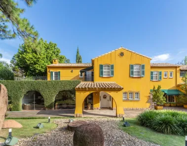 Casa com 3 Quartos à venda, 740m² no Pedra Redonda, Porto Alegre