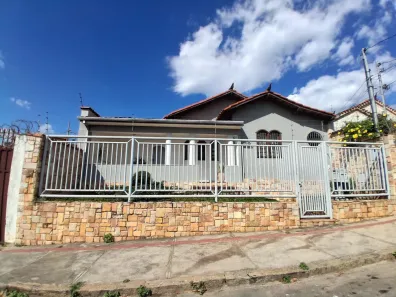 Casa com 4 Quartos à venda, 313m² no Renascença, Belo Horizonte