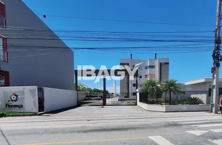 Apartamento com 2 Quartos para alugar, 56m² no Aririú, Palhoça