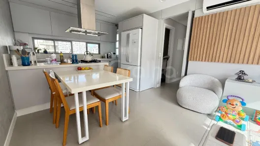 Apartamento com 2 Quartos à venda, 71m² no Centro, Florianópolis