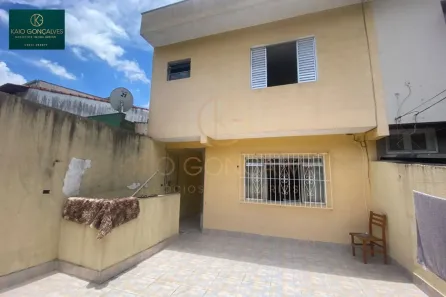 Sobrado com 3 Quartos à venda, 208m² no Jardim Las Vegas, Santo André