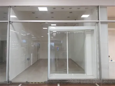 Ponto Comercial para alugar, 32m² no República, São Paulo