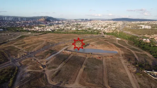 Lote/Terreno à venda, 200m² no Pinheirópolis, Caruaru