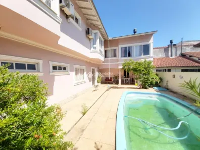 Casa com 3 Quartos à venda, 292m² no Ipanema, Porto Alegre