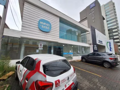 Ponto Comercial para alugar, 476m² no Centro, Blumenau