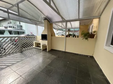 Casa com 2 Quartos à venda, 61m² no Vila Voturua, São Vicente