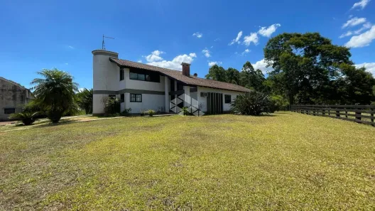 Fazenda/Sítio com 5 Quartos à venda, 235m² no Distrito Industrial, Santa Cruz do Sul