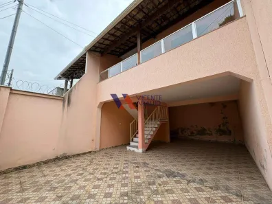 Casa com 3 Quartos para alugar, 89m² no Senhora das Graças, Betim