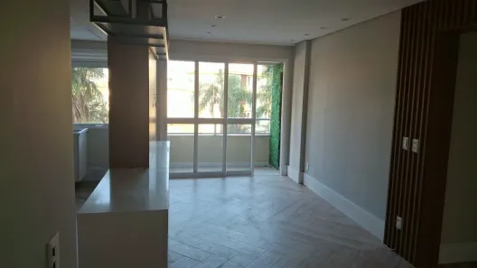 Apartamento com 3 Quartos à venda, 84m² no Passo da Areia, Porto Alegre