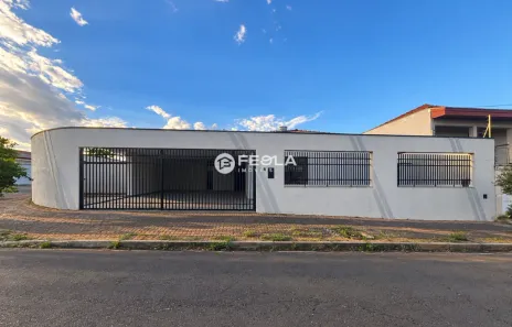 Casa com 4 Quartos para alugar, 350m² no Vila Grego II, Santa Bárbara D'Oeste