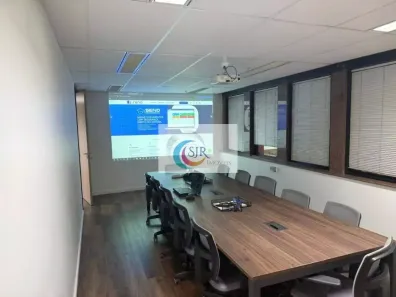 Sala Comercial à venda, 206m² no Cidade Monções, São Paulo
